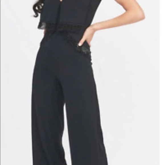 Gorgeous Jumpsuit with pearl Lavish Alice - Picture 3 of 9